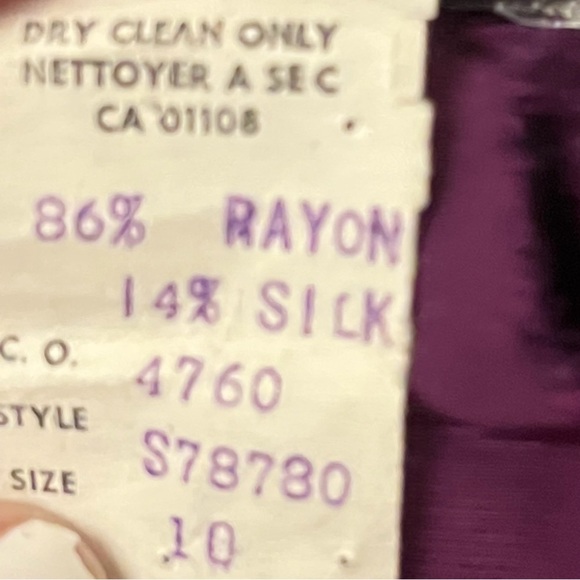 Vintage Saks Fifth Avenue Velvet Jacket & Skirt Sz 10 Eggplant Purple Silk Blend - Picture 12 of 15